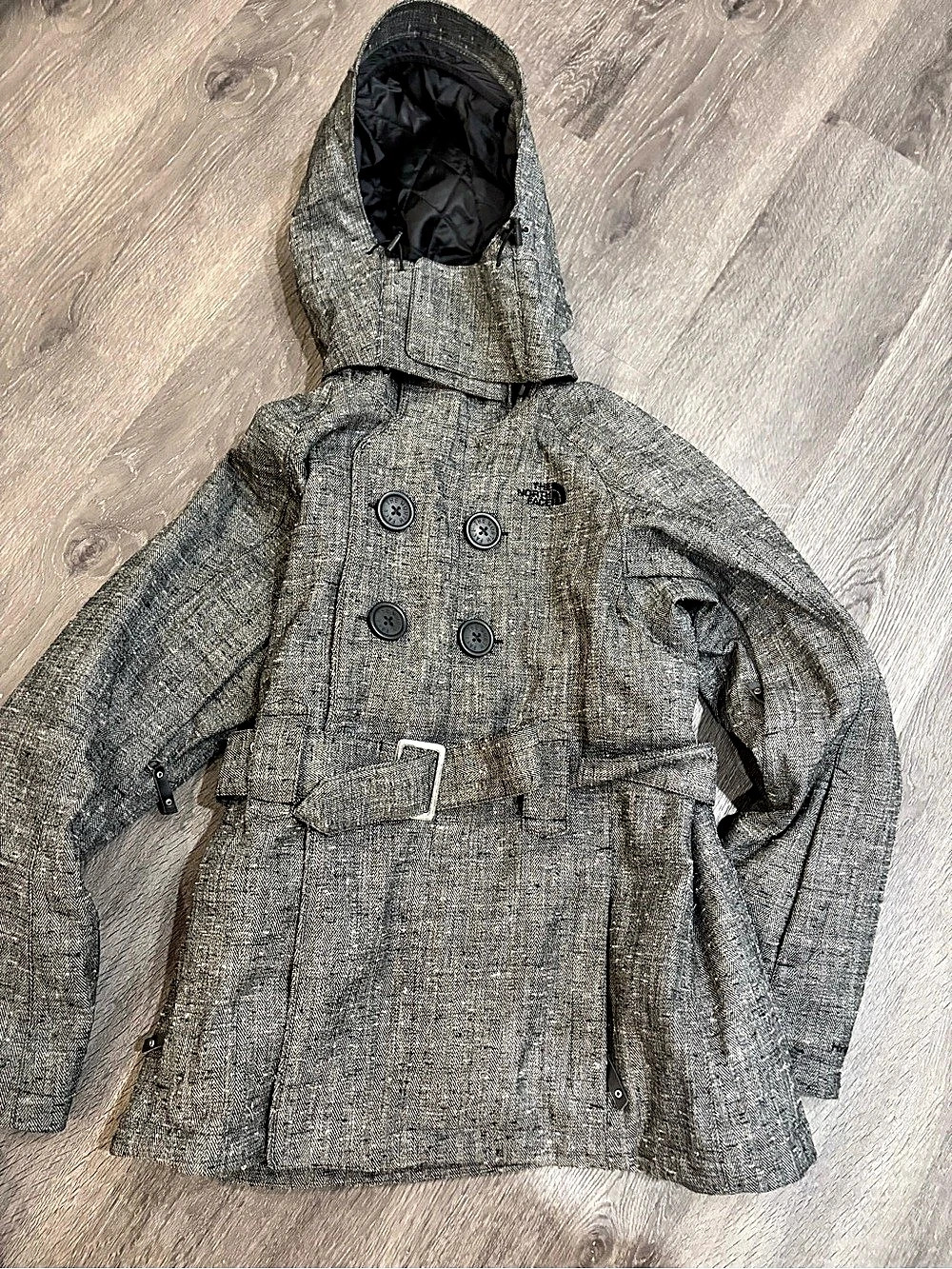 The North Face Wynes Quad Pocket Jacket Houndstooth Gray & Black Medium